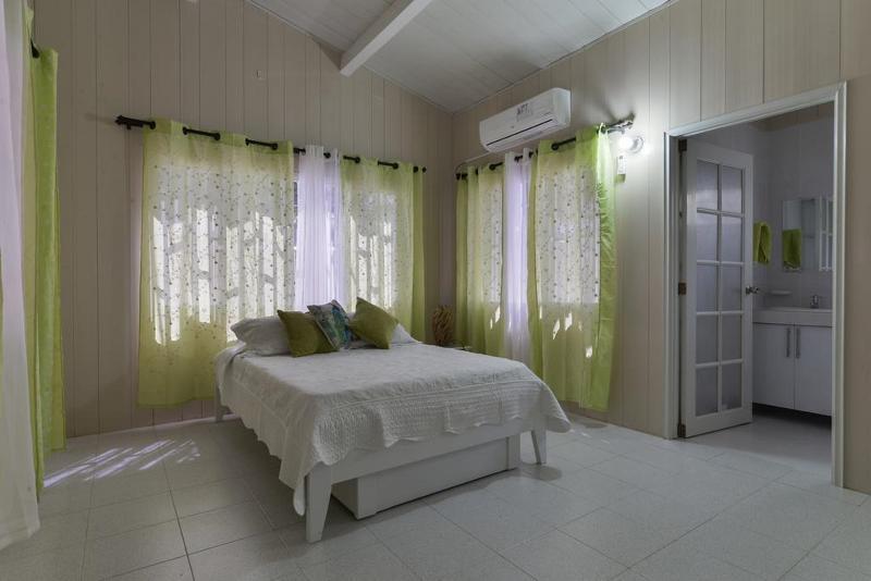 Tropical Coral Hotel ซานอันเดรส ภายนอก รูปภาพ